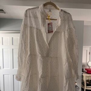 white, ruffle sleeve tunic midi dress